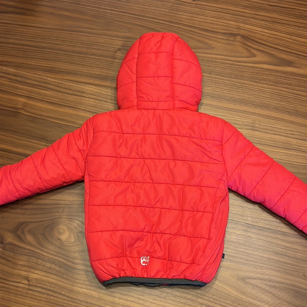 Excellent condition puffer jacket - Picture 3 of 3